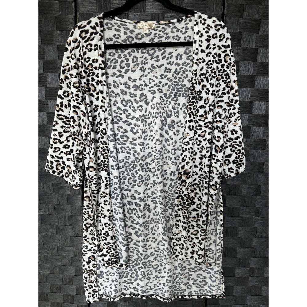 Lavish Women's Leopard Print Kimono Cover up Cardigan 3/4 Sleeve Size Medium
